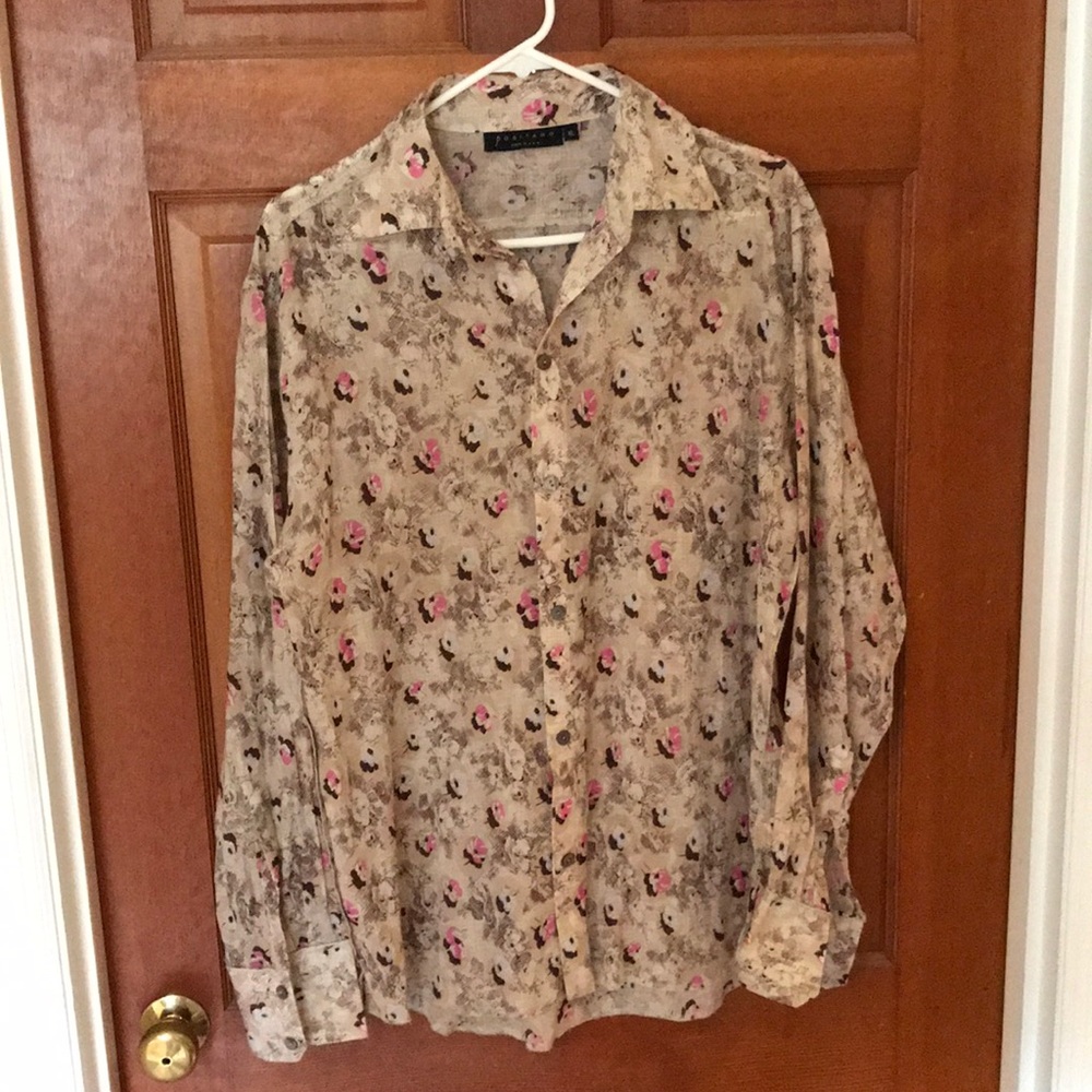 Men’s XL (fits like a Large slim) Button down
